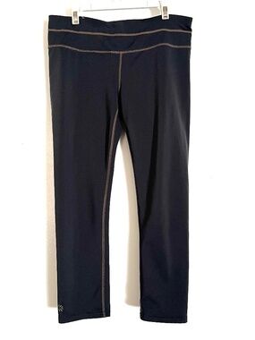 Athleta Cropped Activewear Leggings